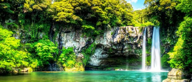Khám phá thác nước Cheonjiyeon ở đảo Jeju Khám phá thác nước Cheonjiyeon ở đảo Jeju